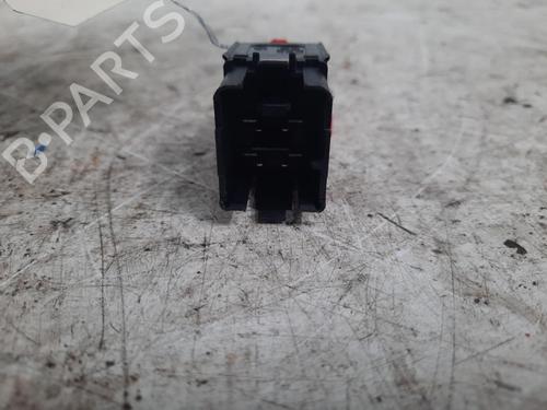Used Warning switch VW TOURAN (1T1, 1T2) 1.9 TDI (105 hp) 28760385