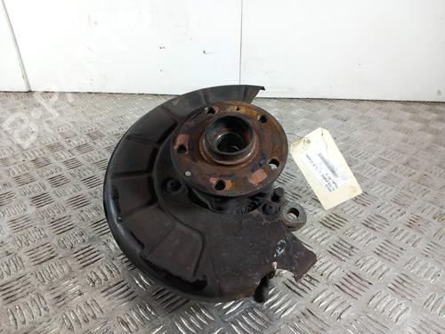 Used Right front steering knuckle SEAT ALTEA (5P1) 1.9 TDI (105 hp) 28744495