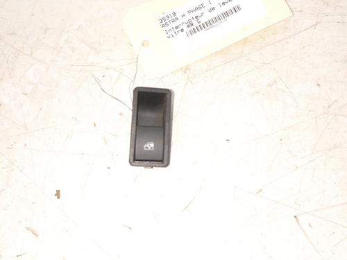 Interrupteur de vitre arrière gauche OPEL ASTRA H (A04) 1.8 (L48) (125 hp) 28771359