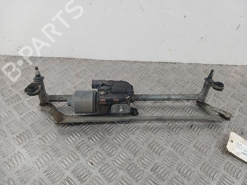 Used Front wiper motor VW GOLF VI (5K1) 1.6 TDI (105 hp) 31949900
