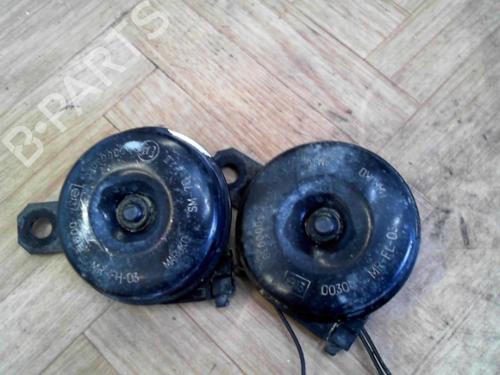 Used Horn TOYOTA RAV 4 III (_A3_) 2.2 D 4WD (ALA30_, ALA30R) (136 hp) 28777414