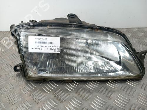 Used Right headlight PEUGEOT 306 (7B, N3, N5) 1.6 SR (89 hp) 31115939