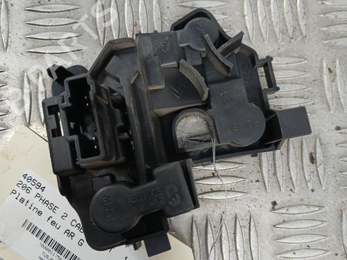 Lampeholder PEUGEOT 206 CC (2D) 1.6 16V (2DNFUF, 2DNFUR) (109 hp) 31113419