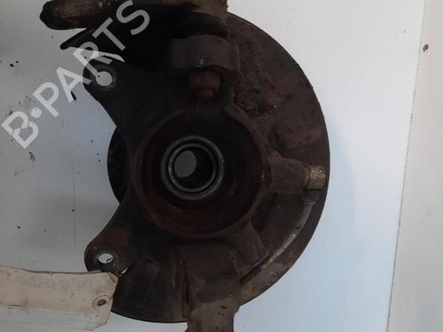 Used Left front steering knuckle LAND ROVER FREELANDER I (L314) 2.0 DI 4x4 (98 hp) 28758622