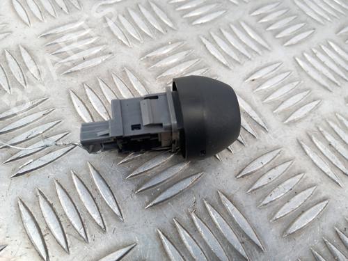 Used Warning switch Warning switch TOYOTA RAV 4 III (_A3_) 2.2 D 4WD (ALA30_, ALA30R) (136 hp) 30461581 30461581