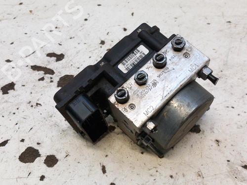 Used ABS pump ABS pump FORD KA (RU8) 1.2 (69 hp) 28748422 28748422