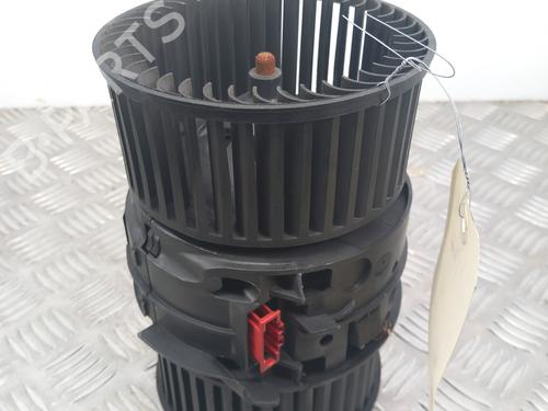 Used Heater blower motor OPEL VIVARO B Van (X82) 1.6 CDTI (05) (146 hp) 28779922