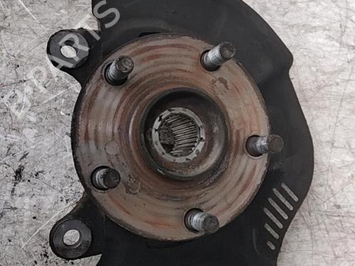 Used Left front steering knuckle TOYOTA AURIS (_E15_) 1.4 D-4D (NDE150_, NDE150R) (90 hp) 28763294