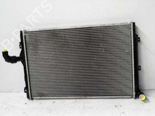 Used Water radiator VW PASSAT B6 Variant (3C5) 2.0 TDI (170 hp) 28777620