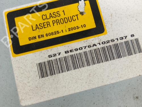 radio-mercedes-benz-c-class-w204-2007-2008-2009-2010-2011-2012-2013-2014-2015-28745615 main image