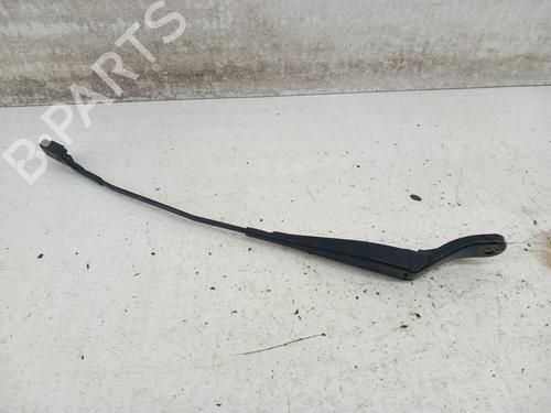 Used Front windshield wiper arm PEUGEOT 208 I (CA_, CC_) 1.6 HDi / BlueHDi 75 (75 hp) 28743138