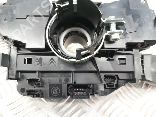 Used Steering column stalk Steering column stalk CITROËN C3 III (SX) 1.5 BlueHDi 100 (SXYHYP, SXYHTU) (102 hp) 28805409 28805409