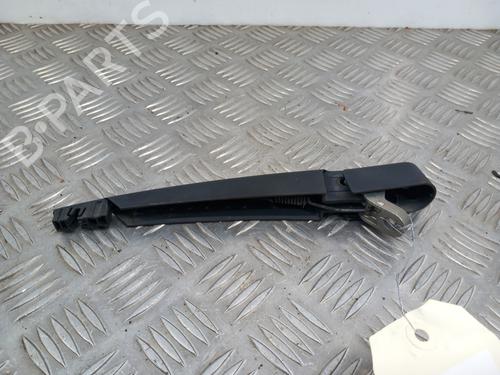 Used Rear windshield wiper arm RENAULT KADJAR (HA_, HL_) 1.5 BLUE dCi 115 (HLA6) (116 hp) 28736893