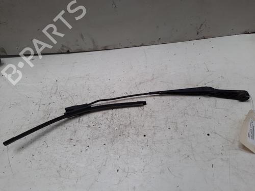 Used Front windshield wiper arm LAND ROVER FREELANDER I (L314) 2.0 Td4 4x4 (112 hp) 28786704