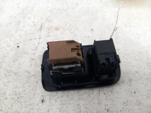 right-rear-window-switch-porsche-cayenne-9pa-2002-2003-2004-2005-2006-2007-2008-2009-2010-28746389 main image