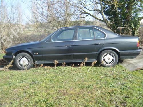 Used Parts BMW 5 (E34)    4031147