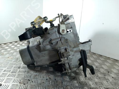 Used Gearbox Gearbox PEUGEOT 208 I (CA_, CC_) 1.2 VTI 82 (82 hp) 28781117 28781117