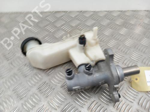 Used Brake master cylinder KIA VENGA (YN) 1.6 CVVT (125 hp) 28736571