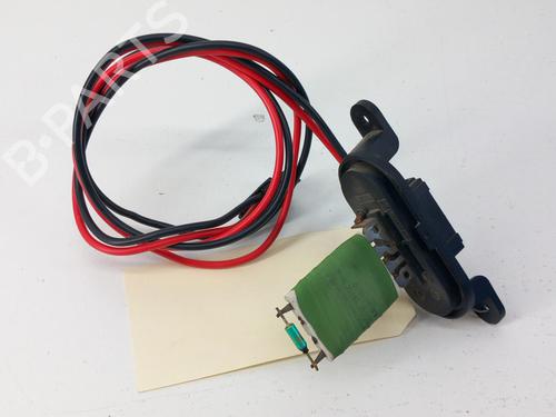 Used Heater resistor Heater resistor RENAULT KANGOO / GRAND KANGOO II (KW0/1_) 1.5 dCi 90 (KW05, KW08, KW0G, KW11) (90 hp) 28762050 28762050