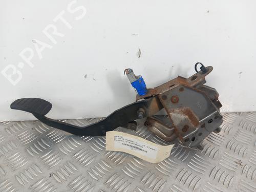 koblingspedal RENAULT CLIO III (BR0/1, CR0/1) 1.5 dCi (BR17, CR17) (86 hp) 31040117