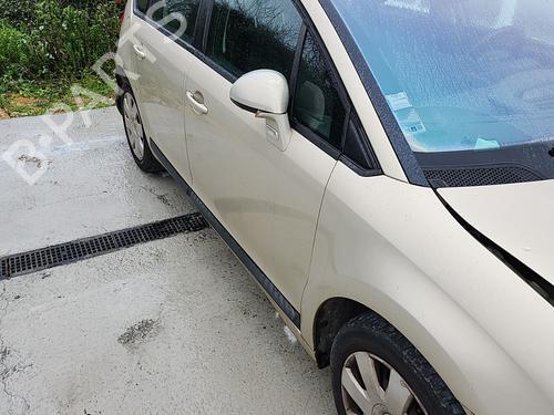 Brukte deler til CITROËN C4 I (LC_) 1.6 HDi (109 hp) 4391735