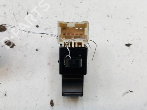 Used Right rear window switch Right rear window switch NISSAN ALMERA II Hatchback (N16) 1.5 (90 hp) 28793585 28793585