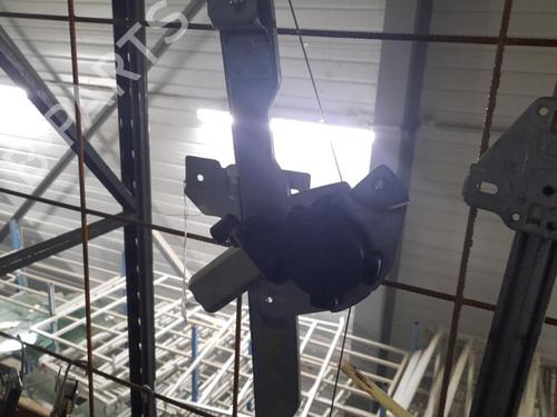 Front right window mechanism DACIA SANDERO 1.4 MPI LPG | BP28755345C23