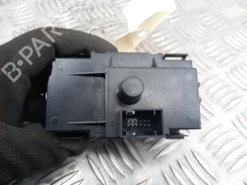 Headlight switch BMW 1 Convertible (E88) 120 d | BP28780317I24 - Image 3