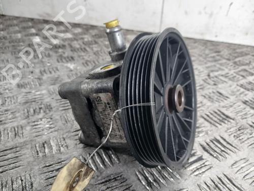 Used Steering pump Steering pump VOLVO XC90 I (275) D5 AWD (185 hp) 40533941 40533941