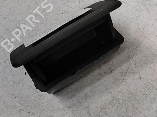 Used Ashtray RENAULT LAGUNA III Grandtour (KT0/1) 2.0 dCi (KT01, KT08, KT09, KT0K, KT12, KT1D, KT1W) (150 hp) 28774511