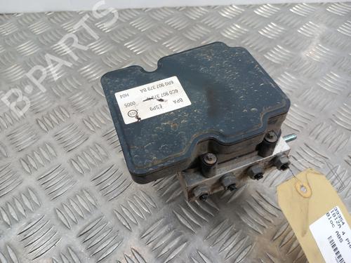 Used ABS pump SEAT IBIZA IV (6J5, 6P1) 1.4 TDI (90 hp) 28756947
