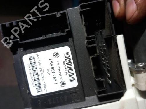 Right front window motor VW GOLF PLUS V (5M1, 521) 1.9 TDI | BP28786718E20 - Image 3