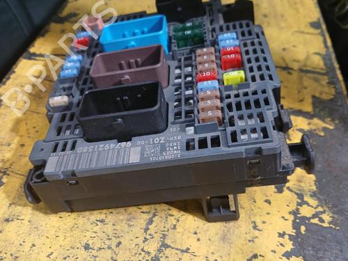 Used Fuse box Fuse box CITROËN C4 II (NC_) 1.6 HDi 110 (112 hp) 36652325 36652325