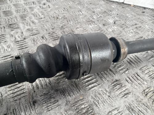 Used Right front driveshaft Right front driveshaft PEUGEOT 306 Hatchback (7A, 7C, N3, N5) 2.0 HDI 90 (90 hp) 38607156 38607156