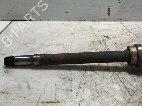 Used Right front driveshaft PEUGEOT 306 Hatchback (7A, 7C, N3, N5) 1.4 (75 hp) 28762249