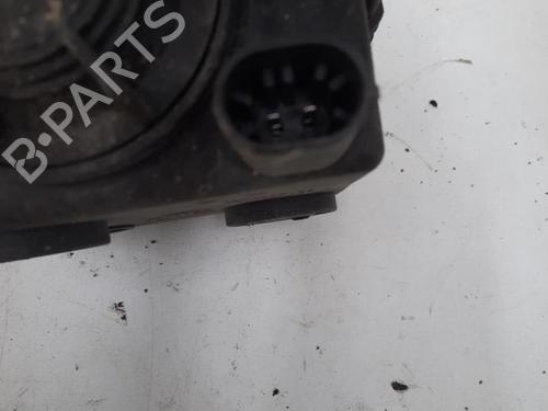 Used Left front fog light Left front fog light OPEL ZAFIRA / ZAFIRA FAMILY B (A05) 1.9 CDTI (M75) (120 hp) 28741611 28741611