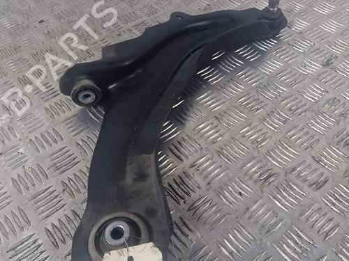Used Right front suspension arm RENAULT CAPTUR I (J5_, H5_) 0.9 TCe 90 (90 hp) 28739192