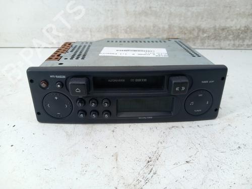 Used Radio RENAULT CLIO II (BB_, CB_) 1.2 (BB0A, BB0F, BB10, BB1K, BB28, BB2D, BB2H, CB0A,... (58 hp) 28781683