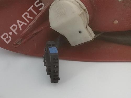 Used Left taillight PEUGEOT 807 (EB_) 2.0 (136 hp) 28748265