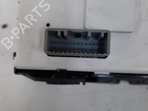 Display RENAULT TRAFIC II Van (FL) 2.0 dCi 90 (FL0H, FL00, FL01, FL0M, FL0P, FL0S) (90 hp) 28757917