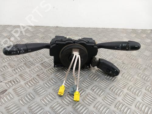 Commodo Essuie Glace / Phare CITROËN C5 I (DC_) 2.0 HDi (DCRHZB, DCRHZE) (109 hp) 29488565
