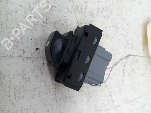 Used Right front window switch Right front window switch PEUGEOT PARTNER Box Body/MPV 1.6 BlueHDi 100 (100 hp) 28740963 28740963