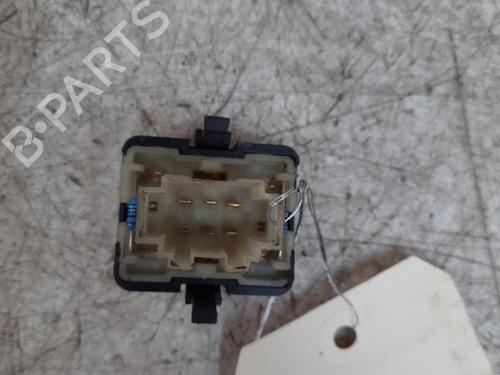 Used Left front window switch VW PASSAT B3/B4 (3A2, 35I) 1.9 TDI (90 hp) 28763822