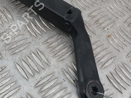 Used Front windshield wiper arm Front windshield wiper arm PEUGEOT 206+ (2L_, 2M_) 1.1 (60 hp) 31968551 31968551