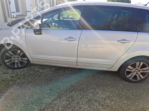 Used Parts PEUGEOT 5008 (0U_, 0E_)  1.6 HDi  4598102