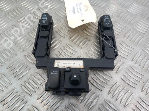 Used Mirror switch MERCEDES-BENZ C-CLASS (W202) C 180 (202.018) (122 hp) 29126581