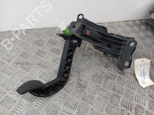 Clutch pedal RENAULT MASTER III Van (FV) 2.3 dCi 100 FWD (FV0A, FV0B, FV0G, FV0K, FV0H) | BP31915775I13 - Image 2