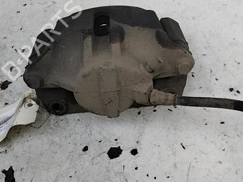 Used Right front brake caliper RENAULT SCÉNIC II (JM0/1_) 1.6 (JM0C, JM0J, JM1B) (113 hp) 28776399
