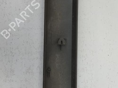 Used Door moulding trim RENAULT MEGANE II Estate (KM0/1_) 1.5 dCi (KM16, KM1E) (106 hp) 28773508