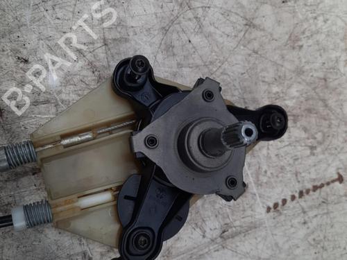 Rudehejsemekanisme Højre bagtil RENAULT MEGANE III Hatchback (BZ0/1_, B3_) 1.5 dCi (BZ0C) (90 hp) 28791948